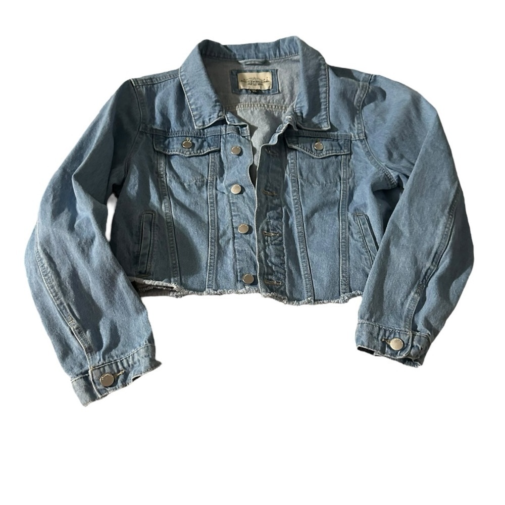 Women's Blue Denim Cropped Jean Jacket